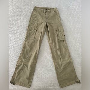 American Eagle Snappy Stretch Baggy Cargo Jogger Pants Olive Green Size 2 Long